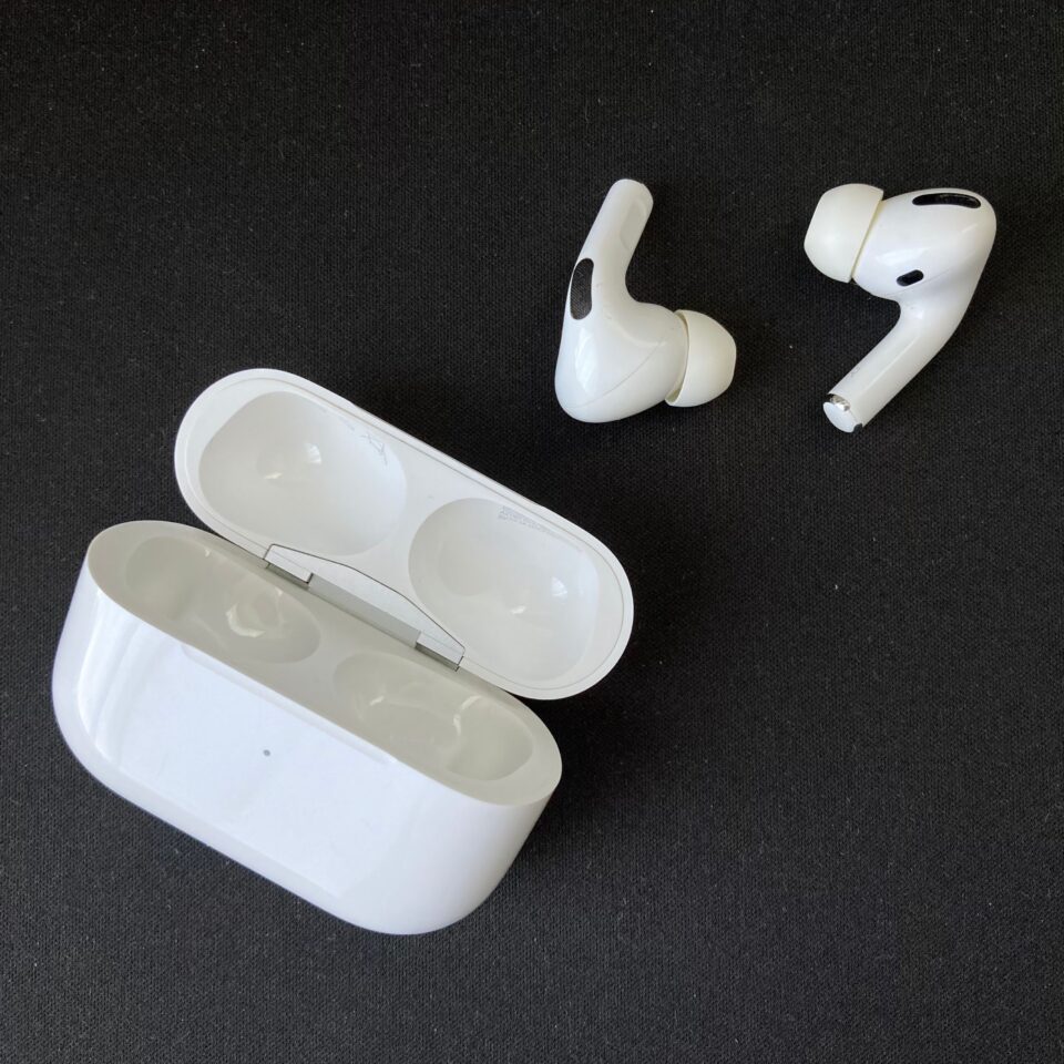 apple-airpods-pro-review